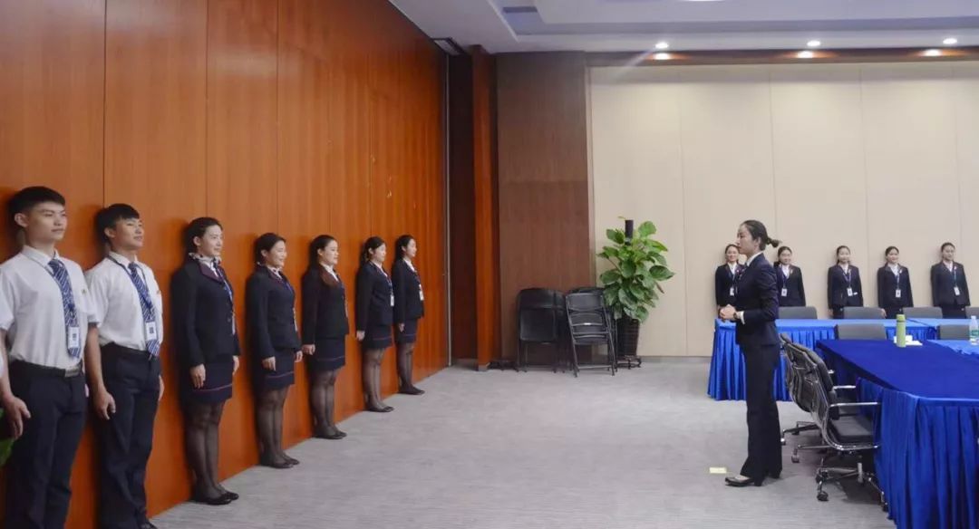 提升服務質量，塑造專業形象——廣電城市服務城市規劃展覽物業服務中心開展服務禮儀與會務服務培訓